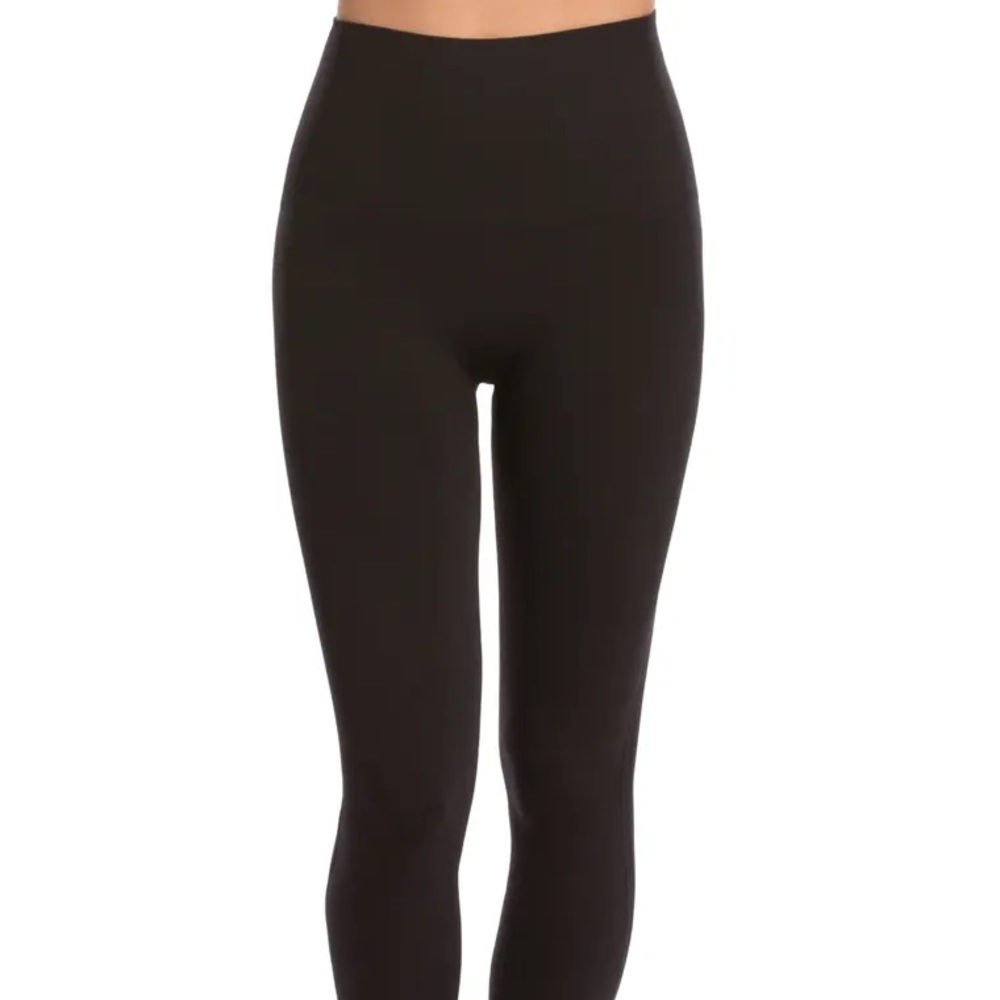 NWT- SPANX Look at me now, Seamless